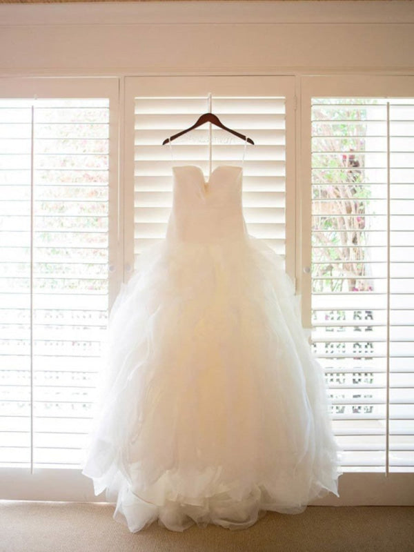 Ivory Sweetheart Long Tulle With Ruffles Beach Wedding Dress