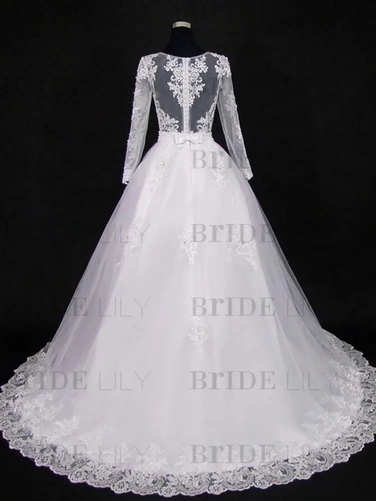 Lace Appliques Pearls Long Sleeves Wedding Dresses
