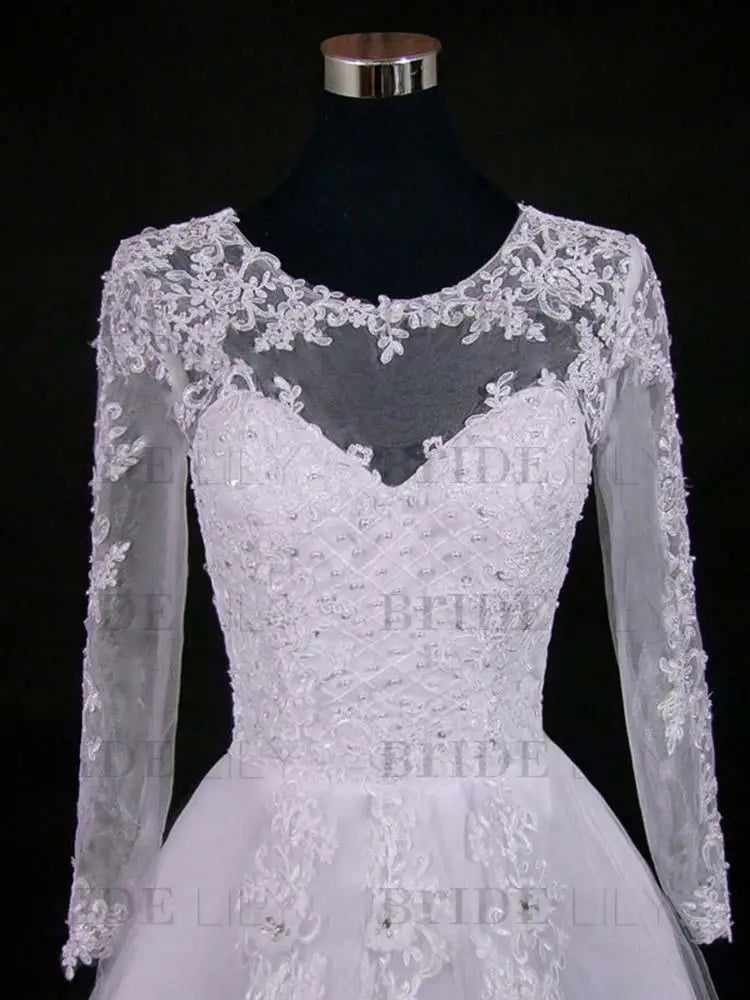 Lace Appliques Pearls Long Sleeves Wedding Dresses