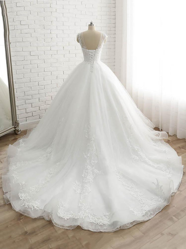 Sleeveless Lace-Up Tulle Ball Gown Wedding Dresses