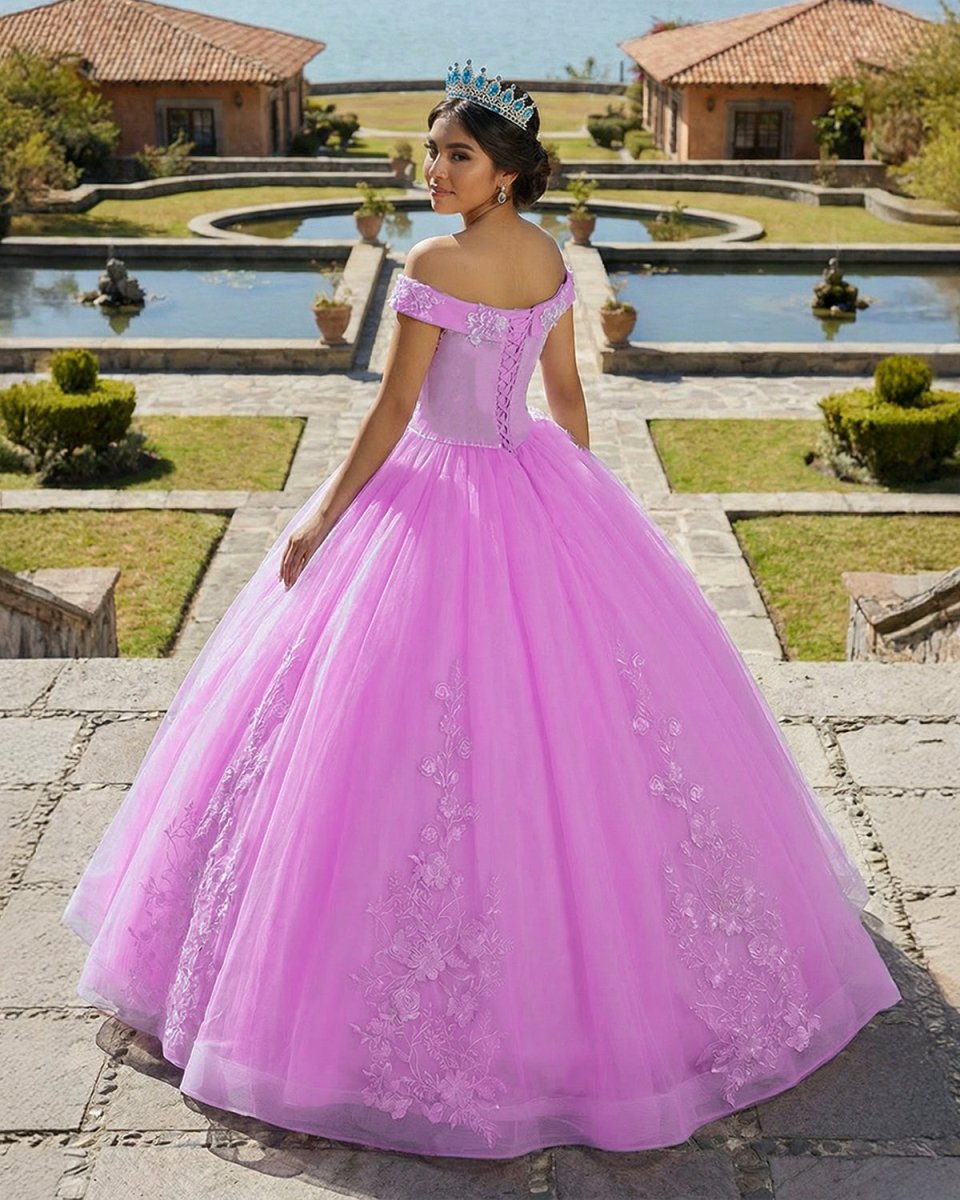 Lilac Off the Shoulder Quinceanera Dress Ball Gown With Appliqued