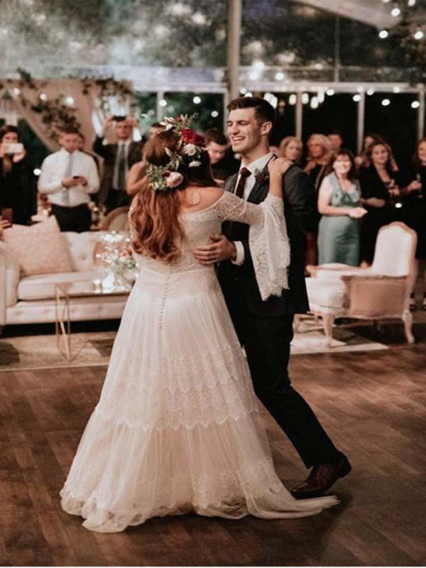 Long Sleeve Floor-Length Lace Boho Chic Wedding Dresses