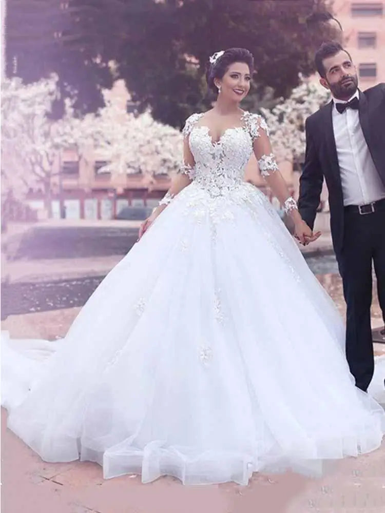 Long Sleeves Lace Ball Gown Wedding Dresses Aline with Appliques