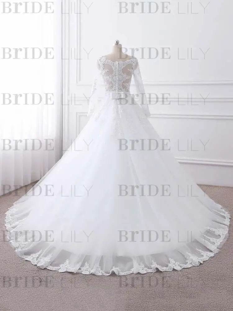 Long Sleeves Lace Ribbon Ball Gown Wedding Dresses