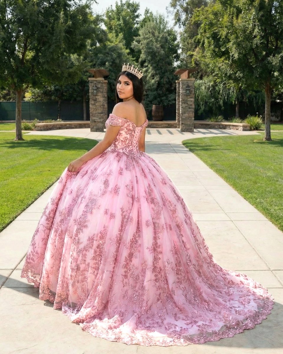 Off The Shoulder Neckline Sparkly Quinceanera Dresses With Appliques