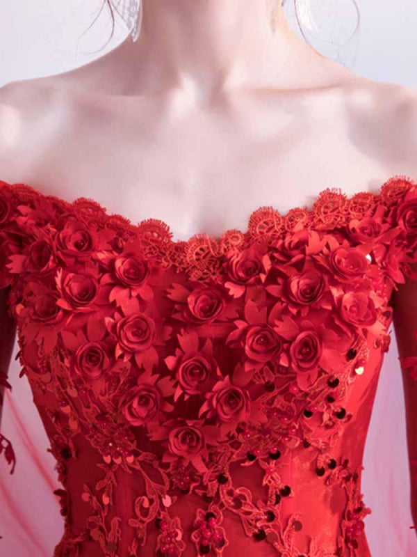 Off-the-Shoulder Lace Applique Wedding Dresses