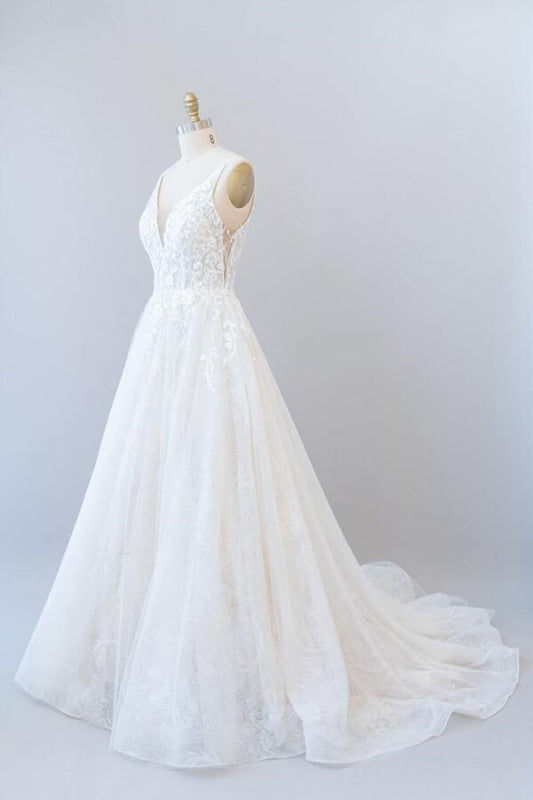 Open Back Appliques Tulle A-line Wedding Dress