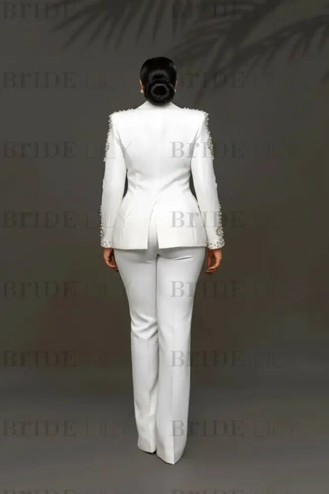 Peaked Lapel Beading Pearls Women Suits 2 Pieces Blazer Pants Mother Of The Bride Outfits