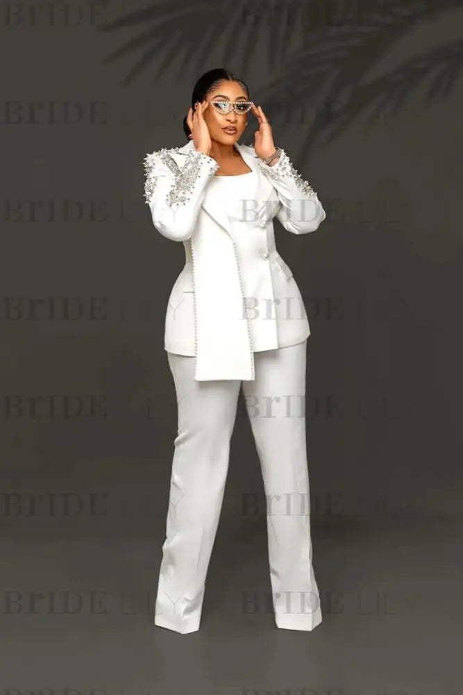 Peaked Lapel Beading Pearls Women Suits 2 Pieces Blazer Pants Mother Of The Bride Outfits