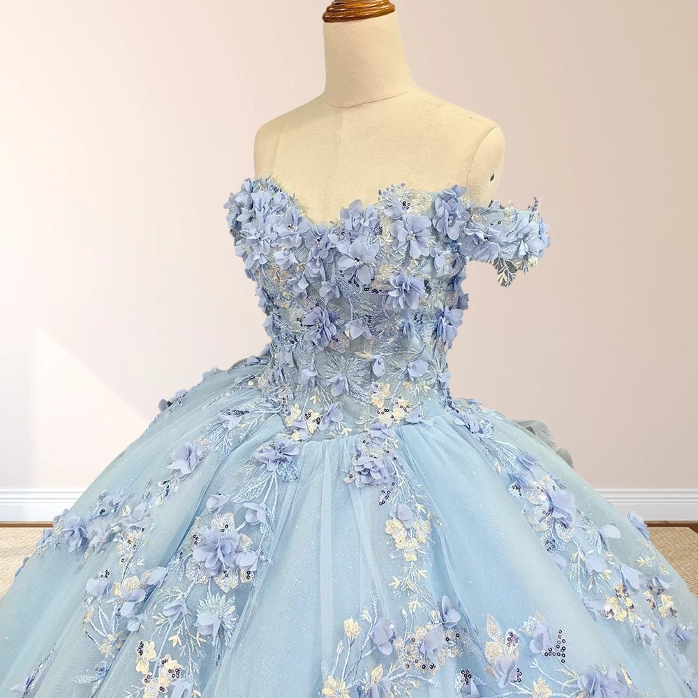 Romantic Sleeveless Beading Quinceanera Dresses with 3D Flower Appliques