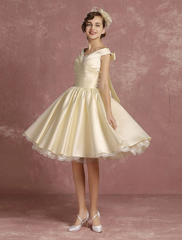 Short Wedding Dresses Satin Vintage Princess Bridal Dress Knee Length Sleeveless Lace Edge Pleated Bridal Gown With Ribbon Bow