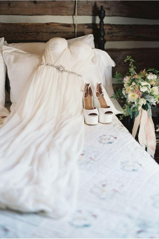 Simple Off the Shoulder Beach Ivory Wedding Dress with Split