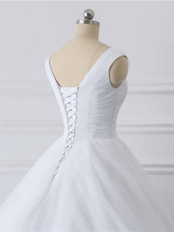 Simple V-Neck Lace-Up Ruffles Ball Gown Wedding Dresses