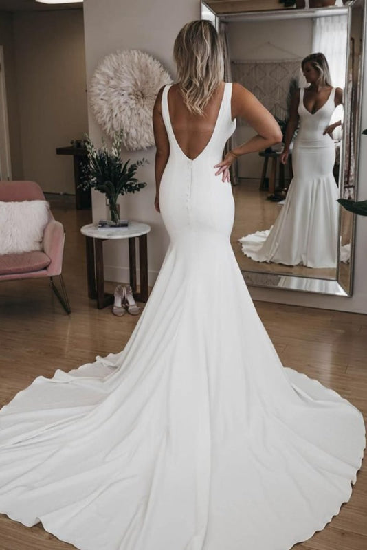 Simple V-Neck Mermaid Wedding Dress with Long Train Backless Beach Bridal Gown