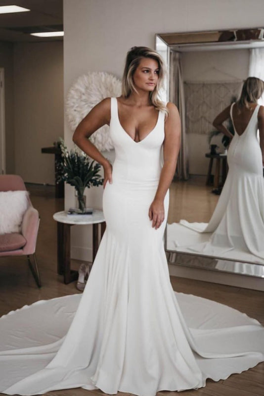 Simple V-Neck Mermaid Wedding Dress with Long Train Backless Beach Bridal Gown