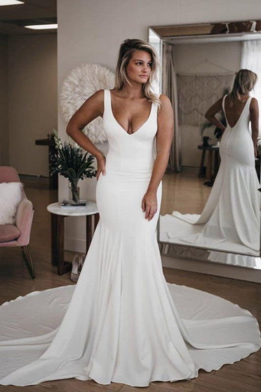 Simple V-Neck Mermaid Wedding Dress with Long Train Backless Beach Bridal Gown