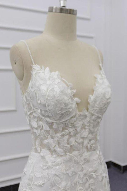 Spaghetti Strap Lace Mermaid Wedding Dress with Appliqués