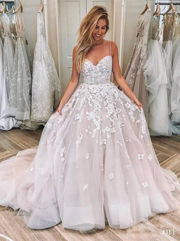 Spaghetti Strap Sleeveless Lace Applique Puffy Long Wedding Dress