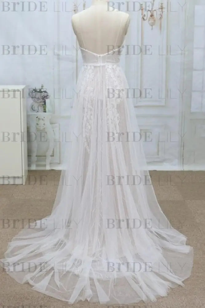 Spaghetti Strap V-neck Lace Tulle Wedding Dress