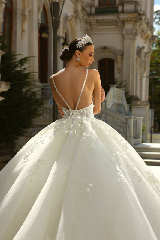 Spaghetti Strapes Sweetheart  A-Line Appliques Lace Ball Gown Wedding Dress