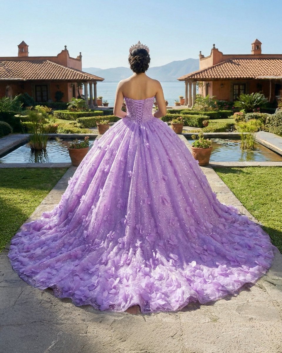 Quinceanera Dress Beading Appliques Strapless Sweetheart Ball Gown