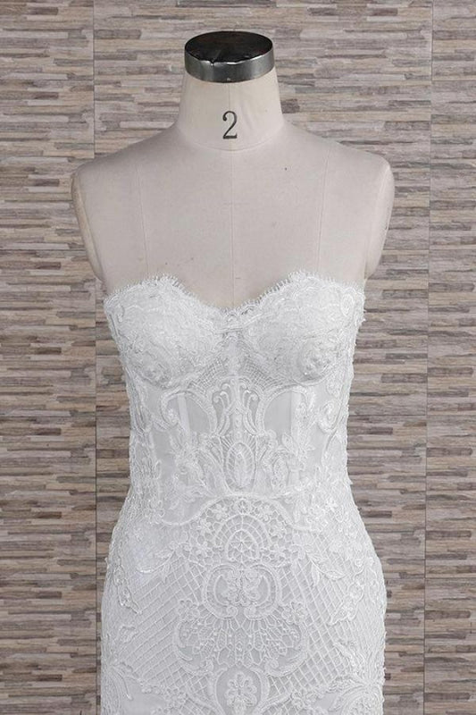 Stunning Strapless Appliques A-line Wedding Dress