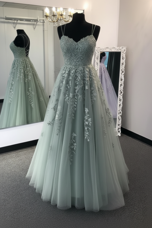 Stylish Backless Lavender Lace Long Prom Dresses Aline Evening Formal Dresses