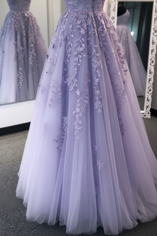 Stylish Backless Lavender Lace Long Prom Dresses Aline Evening Formal Dresses