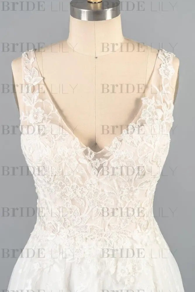 V-neck Appliques Tulle A-line Wedding Dress