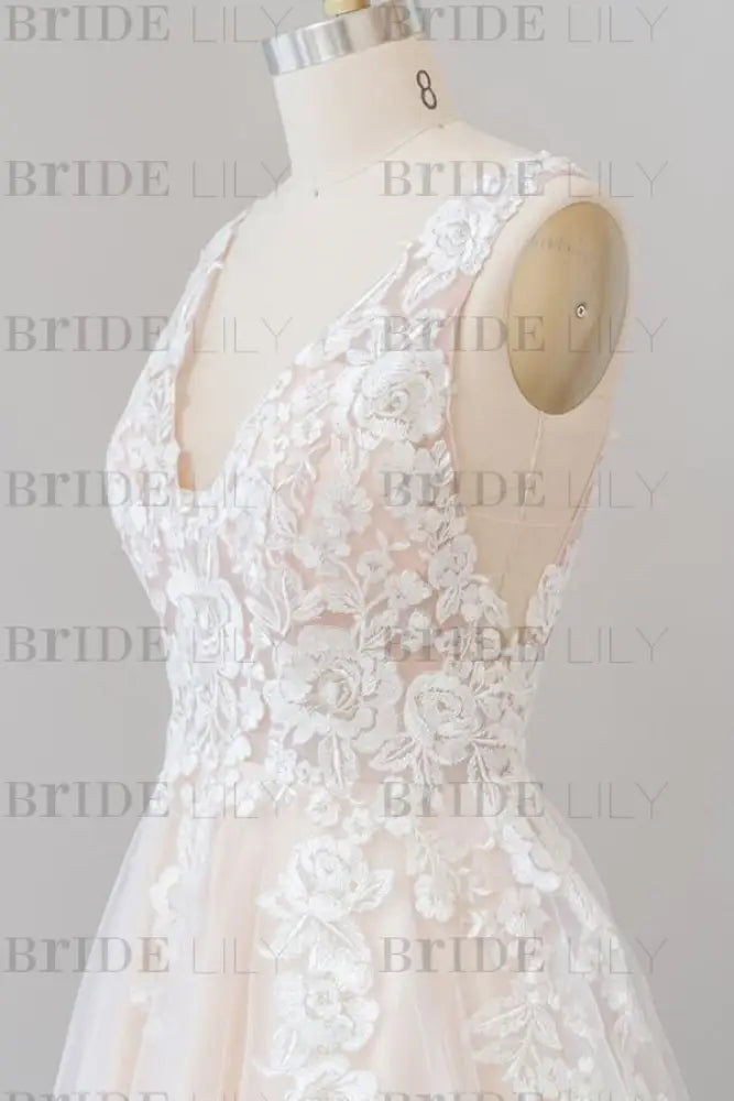 V-neck Appliques Tulle Floor length Wedding Dress