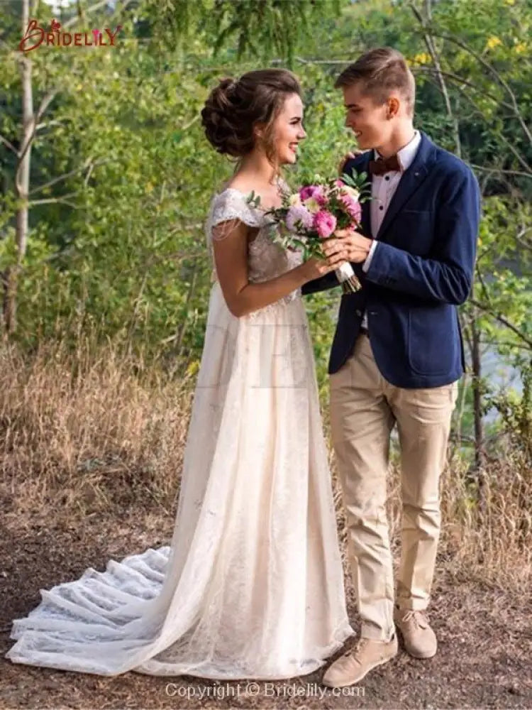 V Neck Backless Boho Wedding Dresses Cap Sleeves Lace Bridal Dress