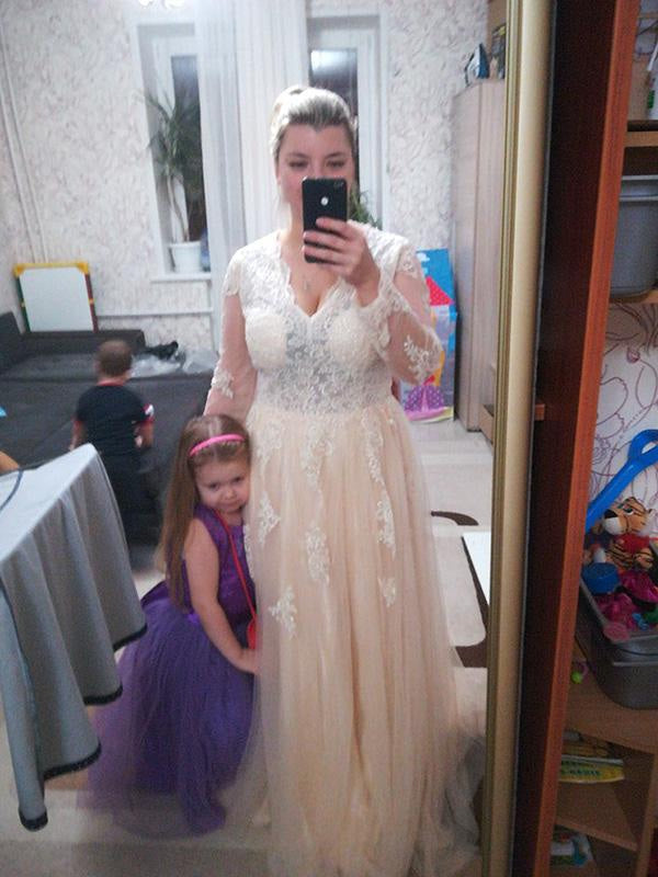 V-neck Lace Tulle Long Sleeve A-line Wedding Dress