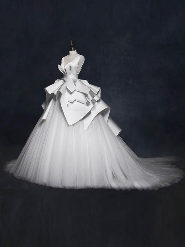 V-Neck Sleeveless Lace-up Ball Gown Wedding Dresses