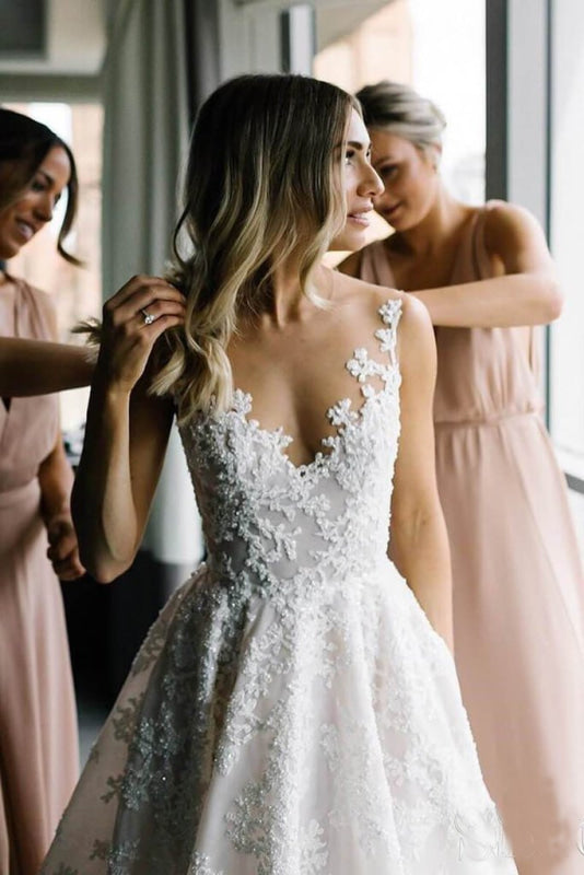 Vintage Appliques Lace Gowns Sleeveless Wedding Dress