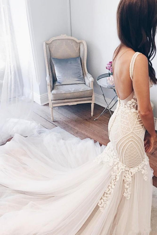 Vintage Mermaid V Neck Backless Tulle Wedding Dress