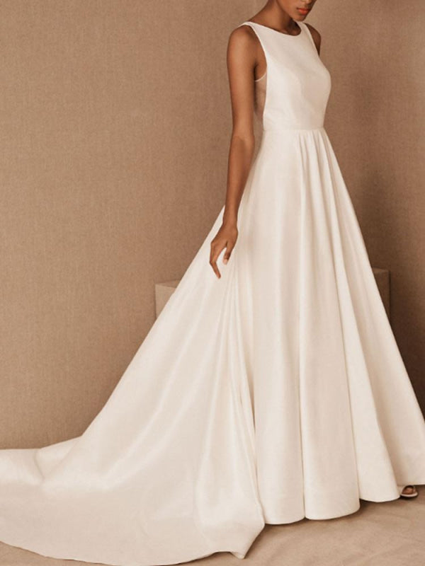 Vintage Wedding Dress Jewel Neck Sleeveless Backless Satin Cathedral Train Bridal Dress