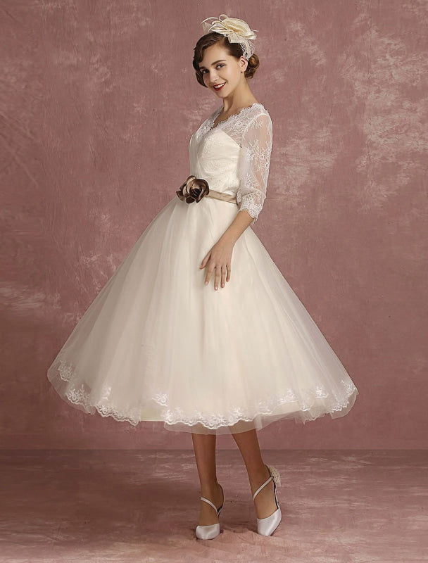 Vintage Wedding Dress Short Lace Tulle Bridal Dress Half Sleeve V Neck Backless A Line Flower Sash Tea Length Bridal Gown Exclusive