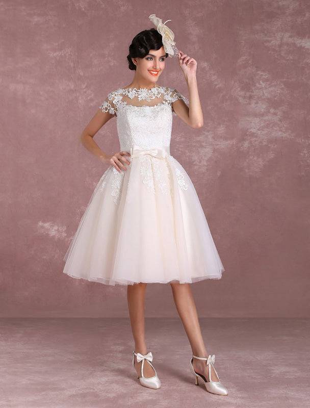 Vintage Wedding Dresses Short Lace Applique Bridal Gown