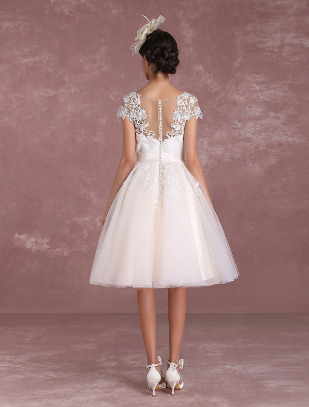 Vintage Wedding Dresses Short Lace Applique Bridal Gown