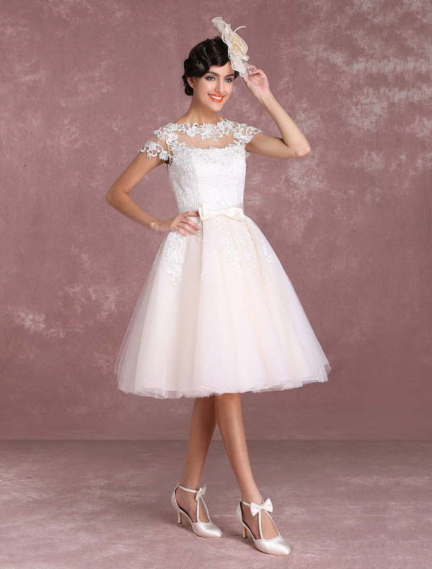 Vintage Wedding Dresses Short Lace Applique Bridal Gown