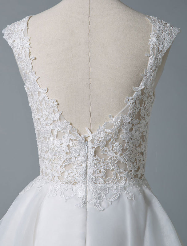 Wedding Dresses A Line Jewel Neck Sleeveless Natural Waist Tulle Short Bridal Dress