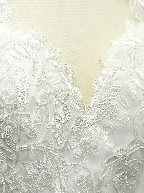 White Long Sleeve Lace Mermaid Wedding Dresses with Train